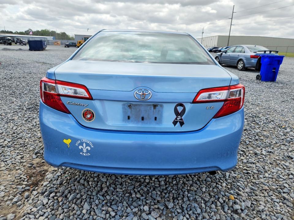 2012 Toyota Camry le