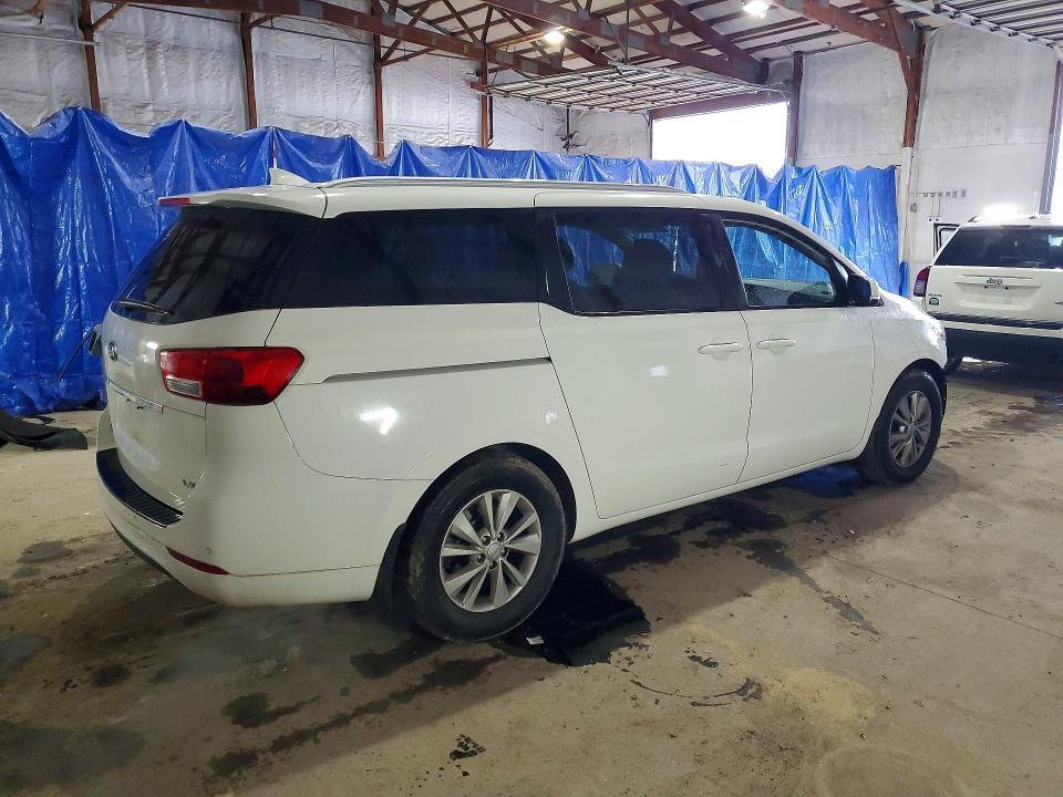 2016 KIA Sedona
