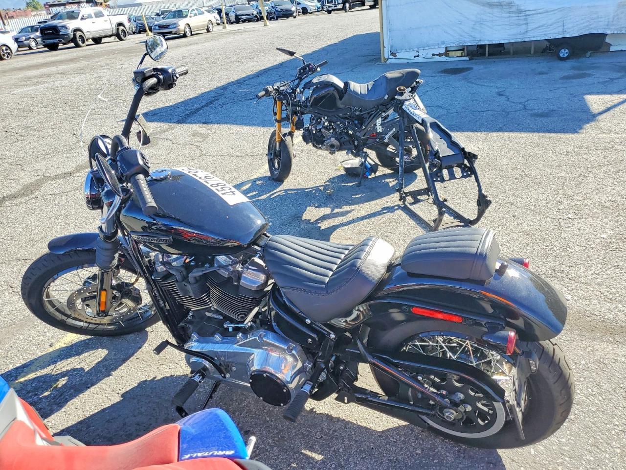 2025 Harley-Davidson Fxbb