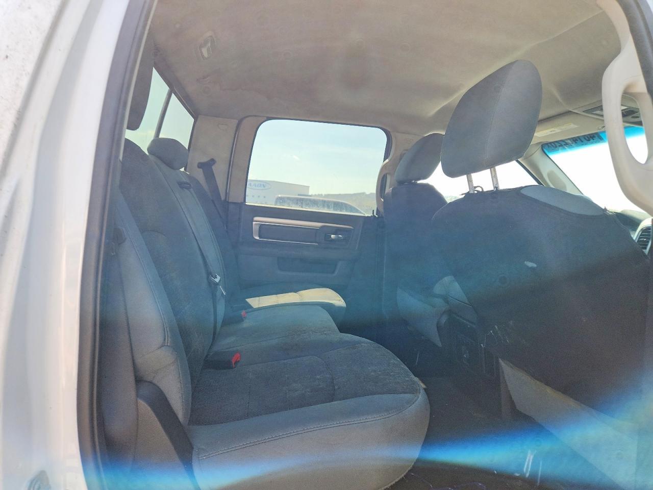 2015 Dodge RAM 1500 SLT