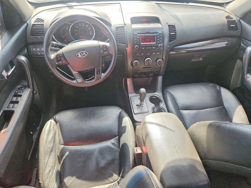 2011 KIA Sorento lx