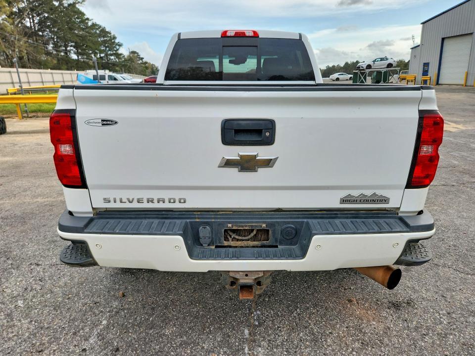 2016 Chevrolet Silverado K2500 High Country