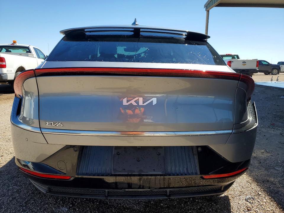 2024 KIA EV6 Wind