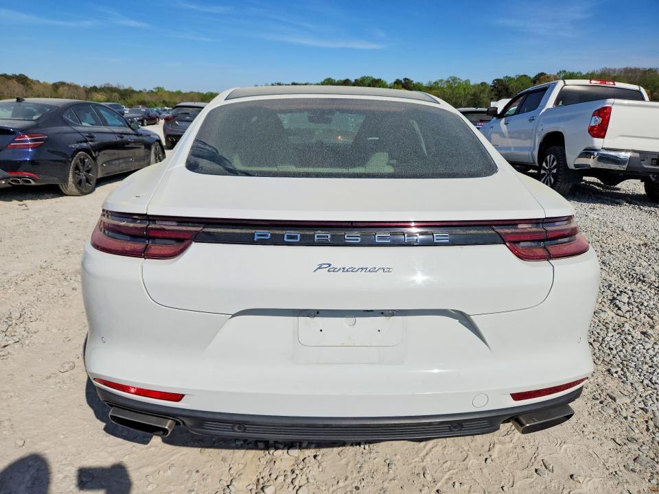 2019 Porsche Panamera Base