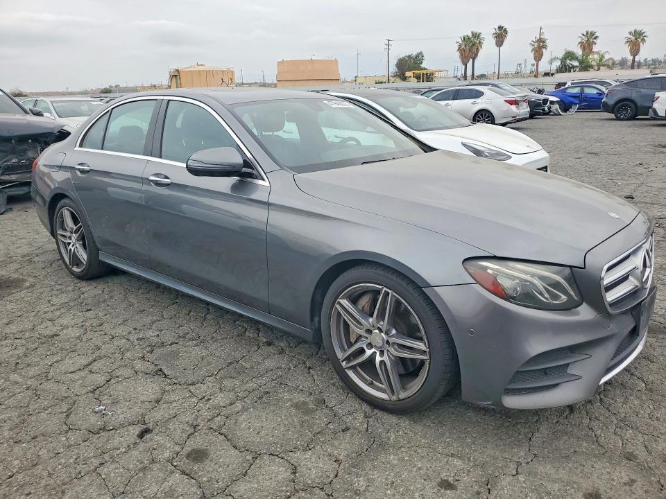 2017 Mercedes-Benz E 300 4matic