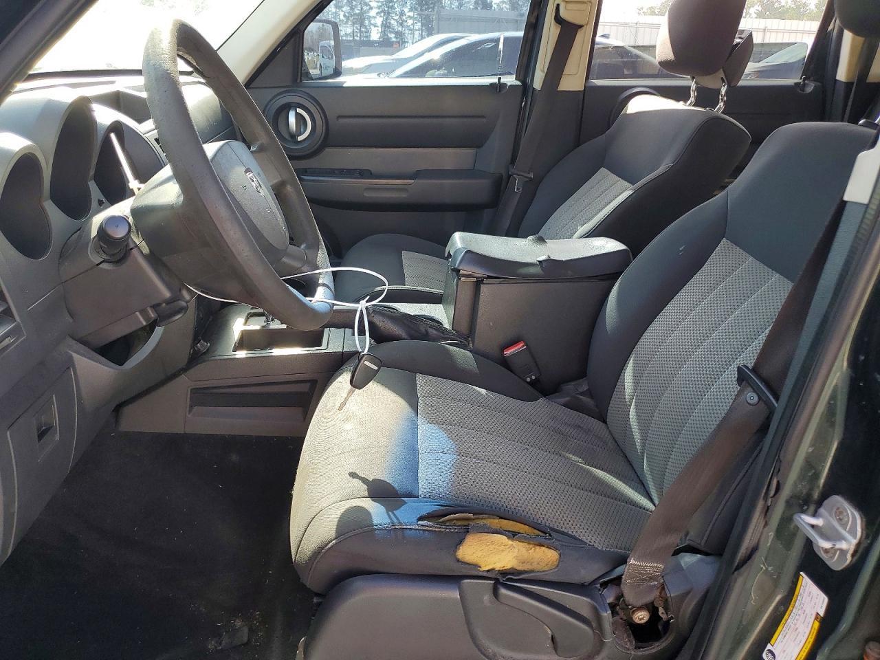 2010 Dodge Nitro se