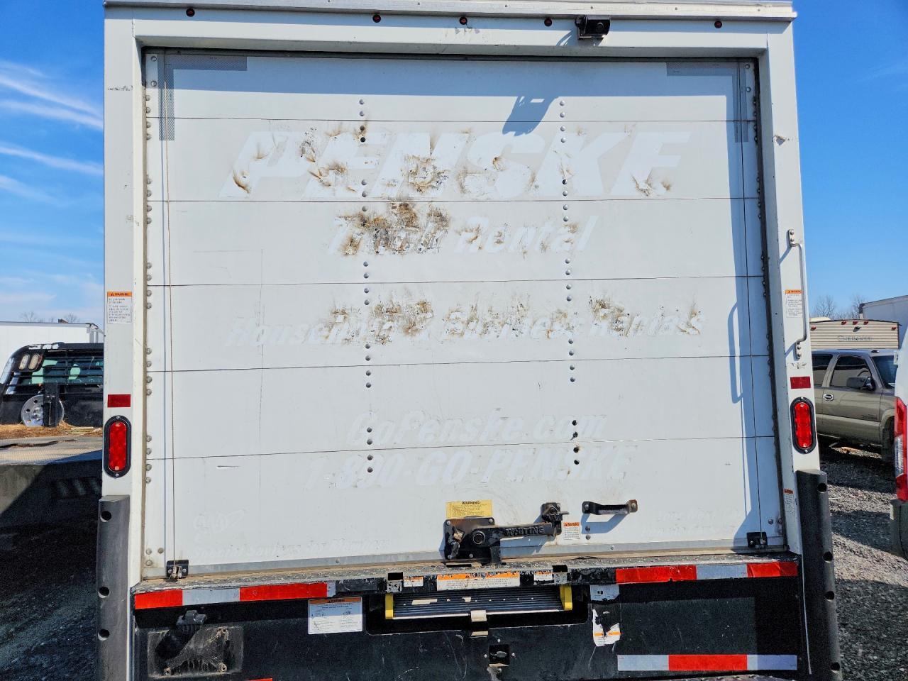 2022 Ford E350 BOX Truck