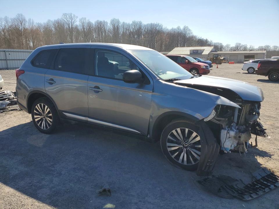 2020 Mitsubishi Outlander se