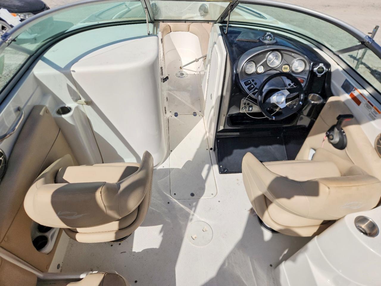 2012 Rinker Trans Sport