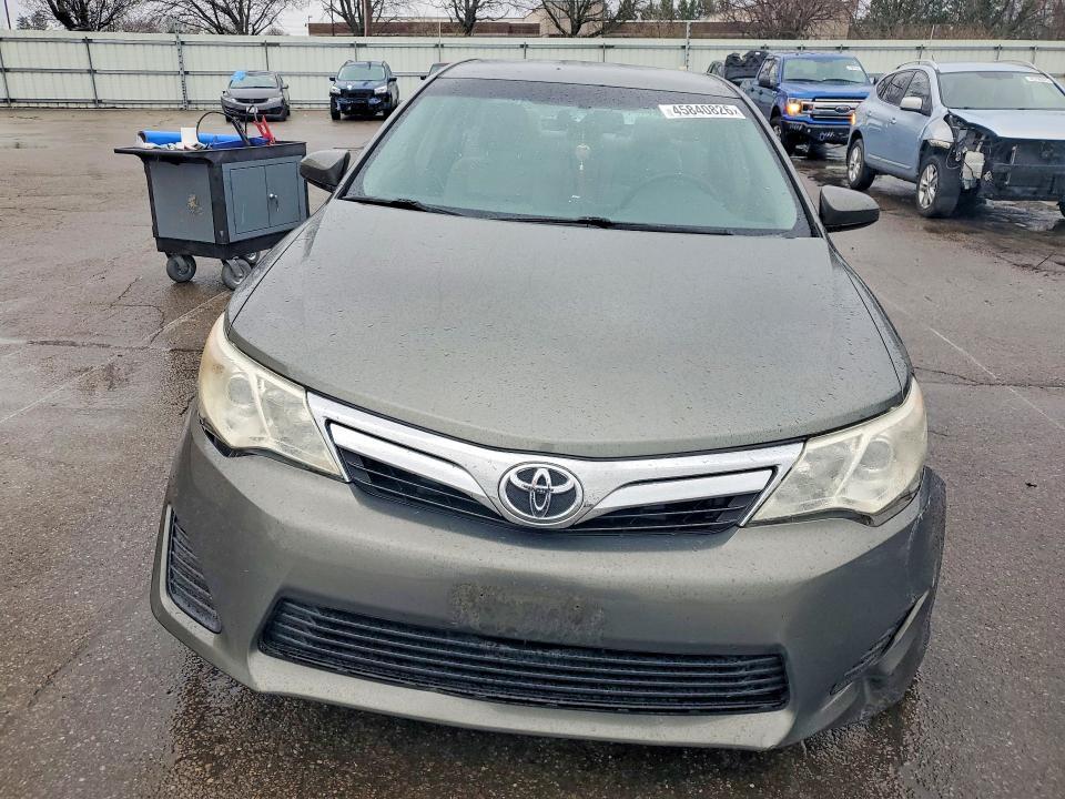 2013 Toyota Camry le