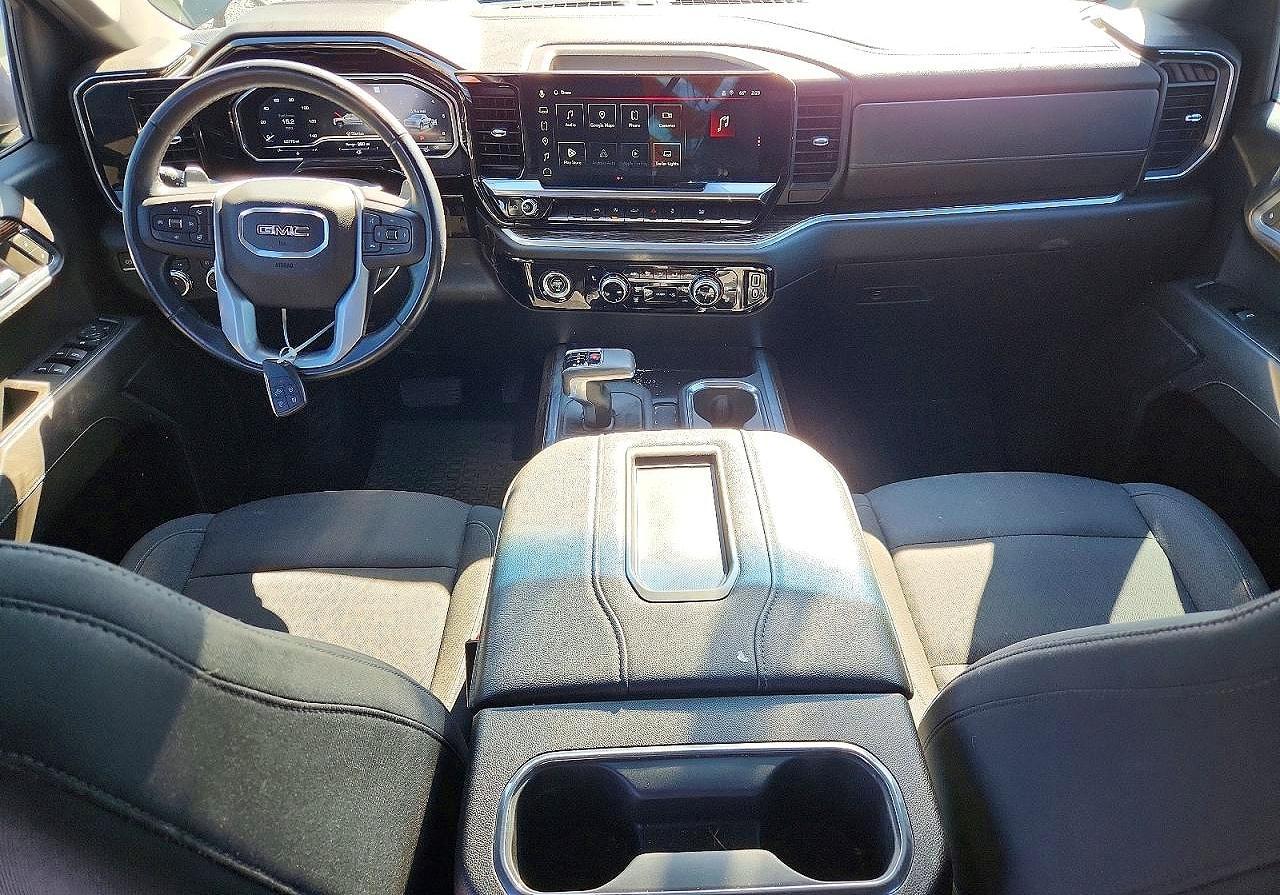 2022 GMC Sierra K1500 Elevation