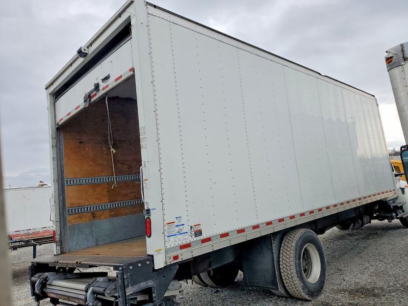 2022 International MV607-BOX Truck