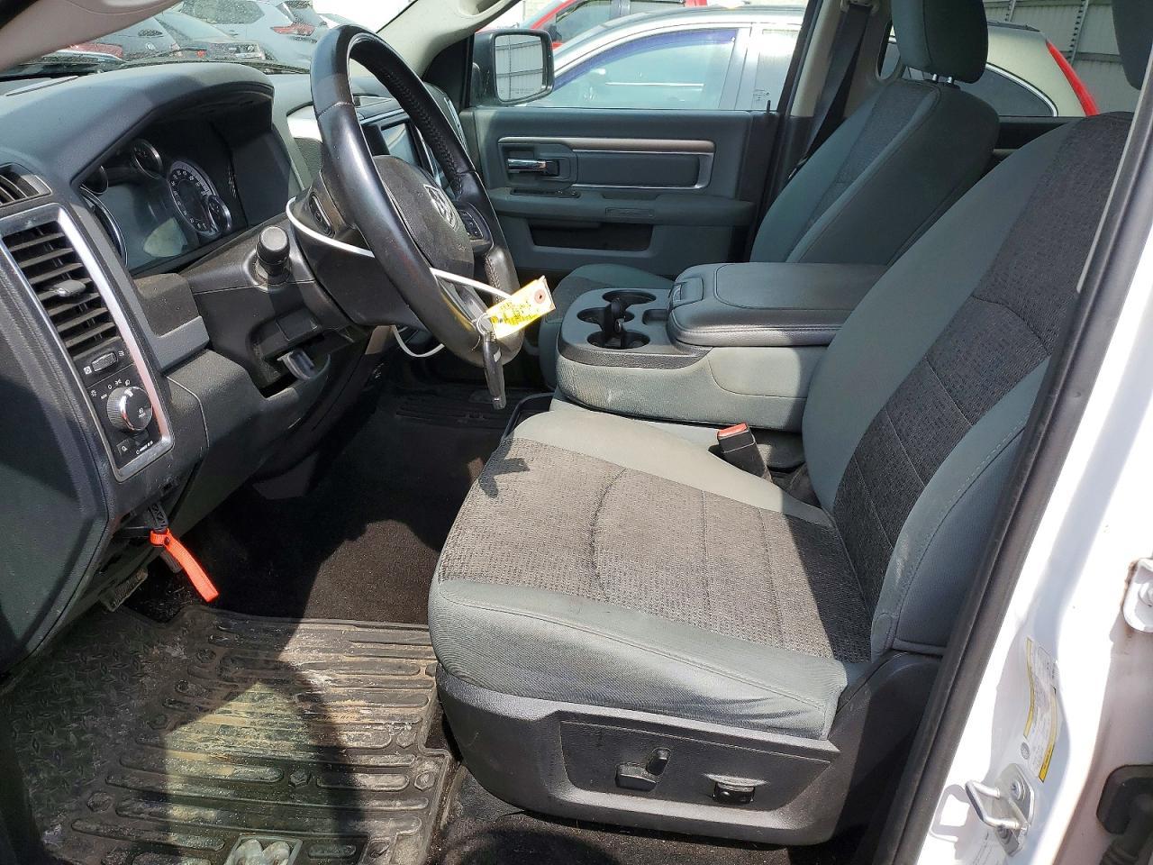 2016 Dodge RAM 1500 SLT