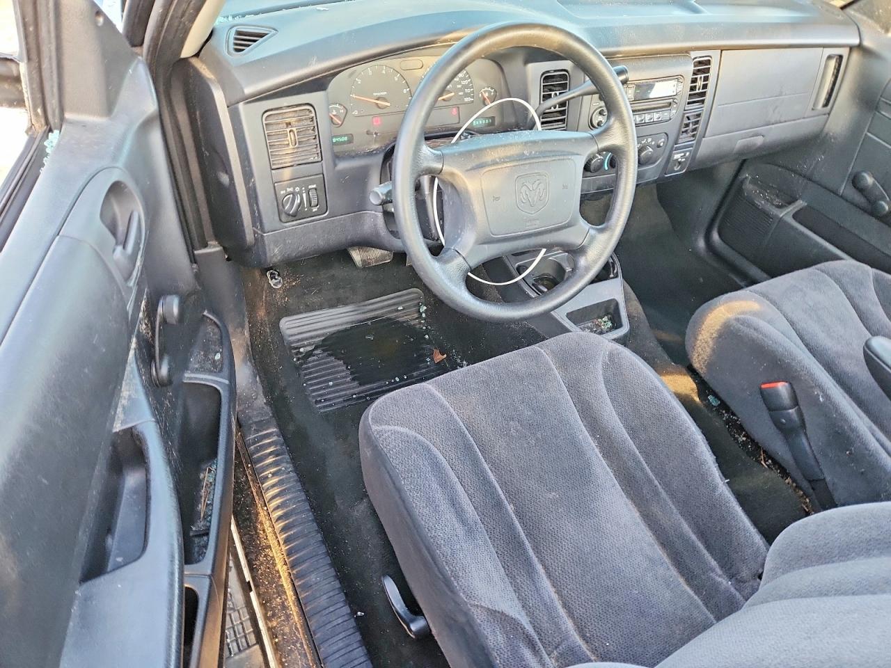 2004 Dodge Dakota SXT