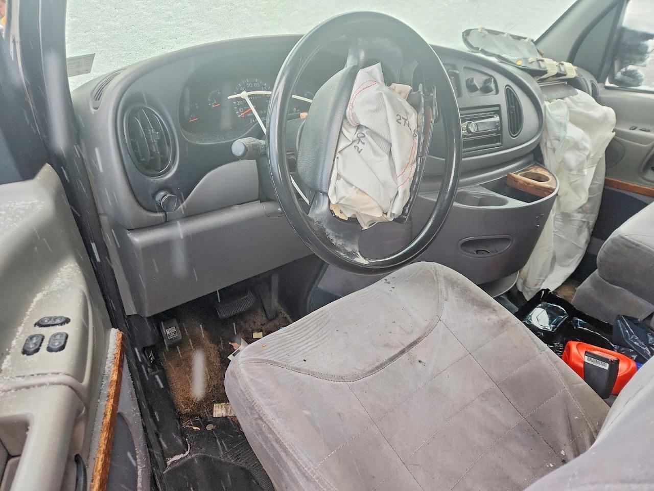 1997 Ford Econoline E150 van