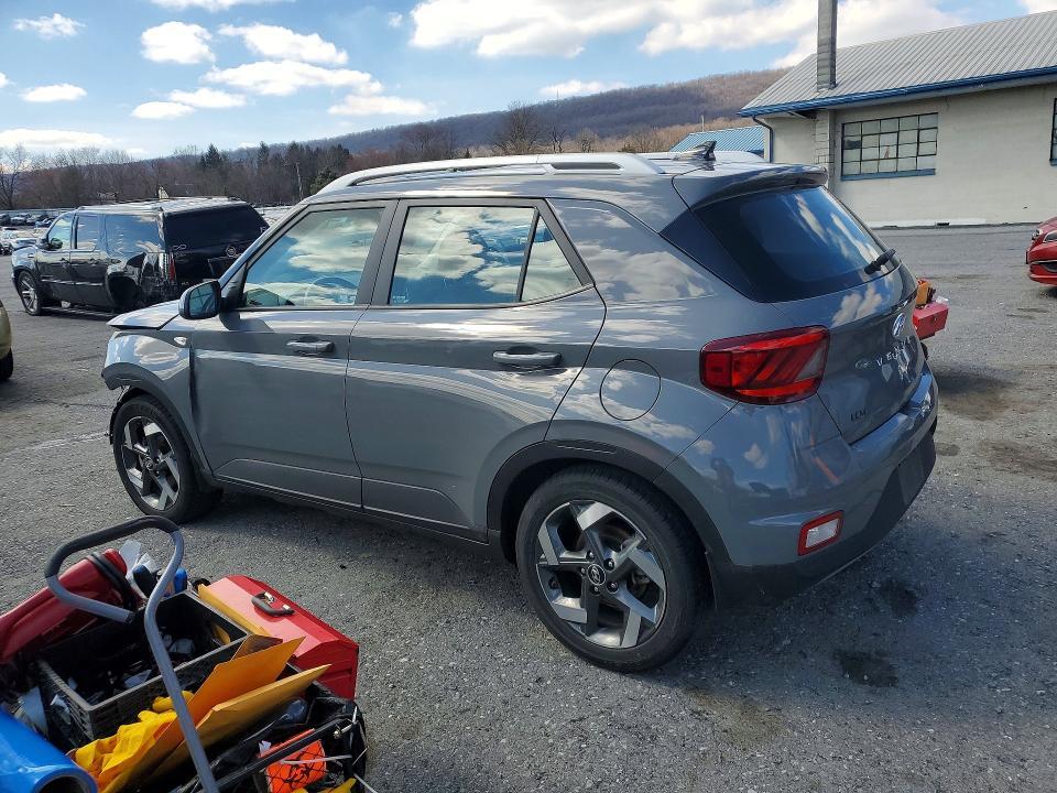 2021 Hyundai Venue sel