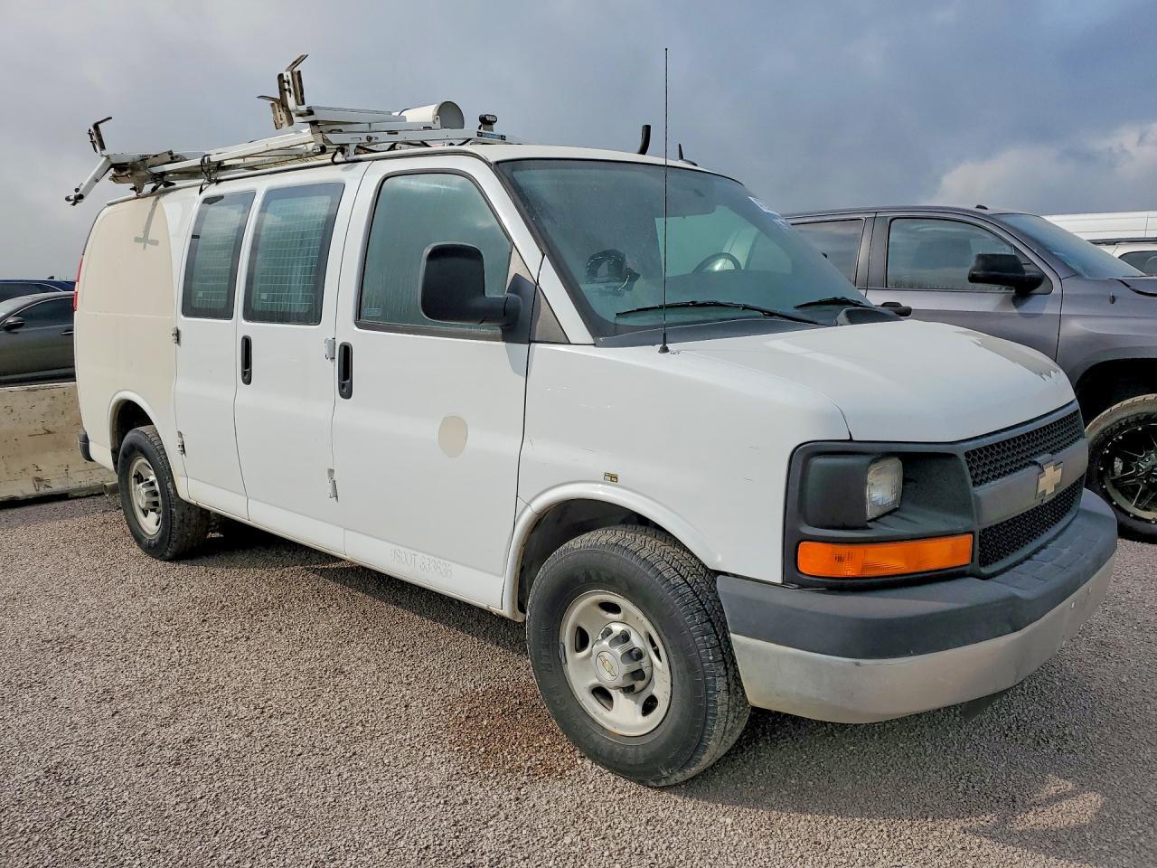 2014 Chevrolet Express 2500 Cargo Utility / Service Van