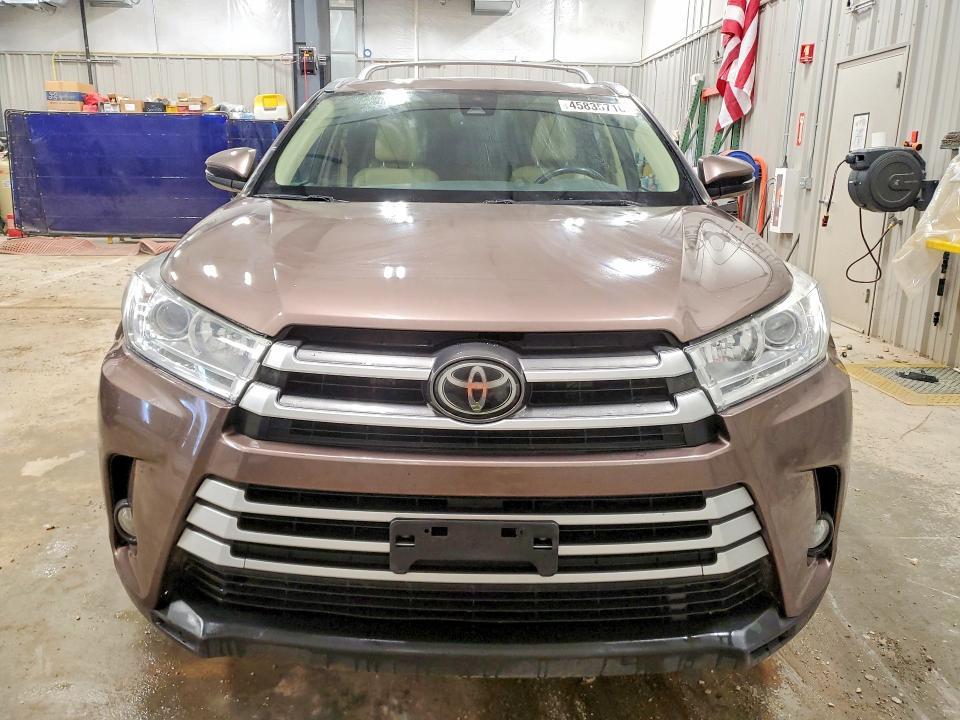 2017 Toyota Highlander xle
