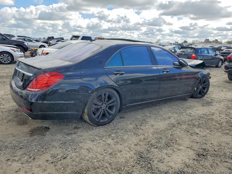 2015 Mercedes-Benz S 550