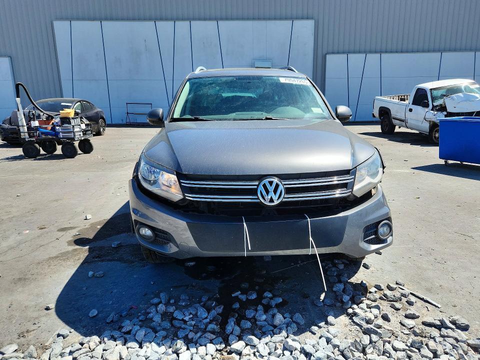 2014 Volkswagen Tiguan s