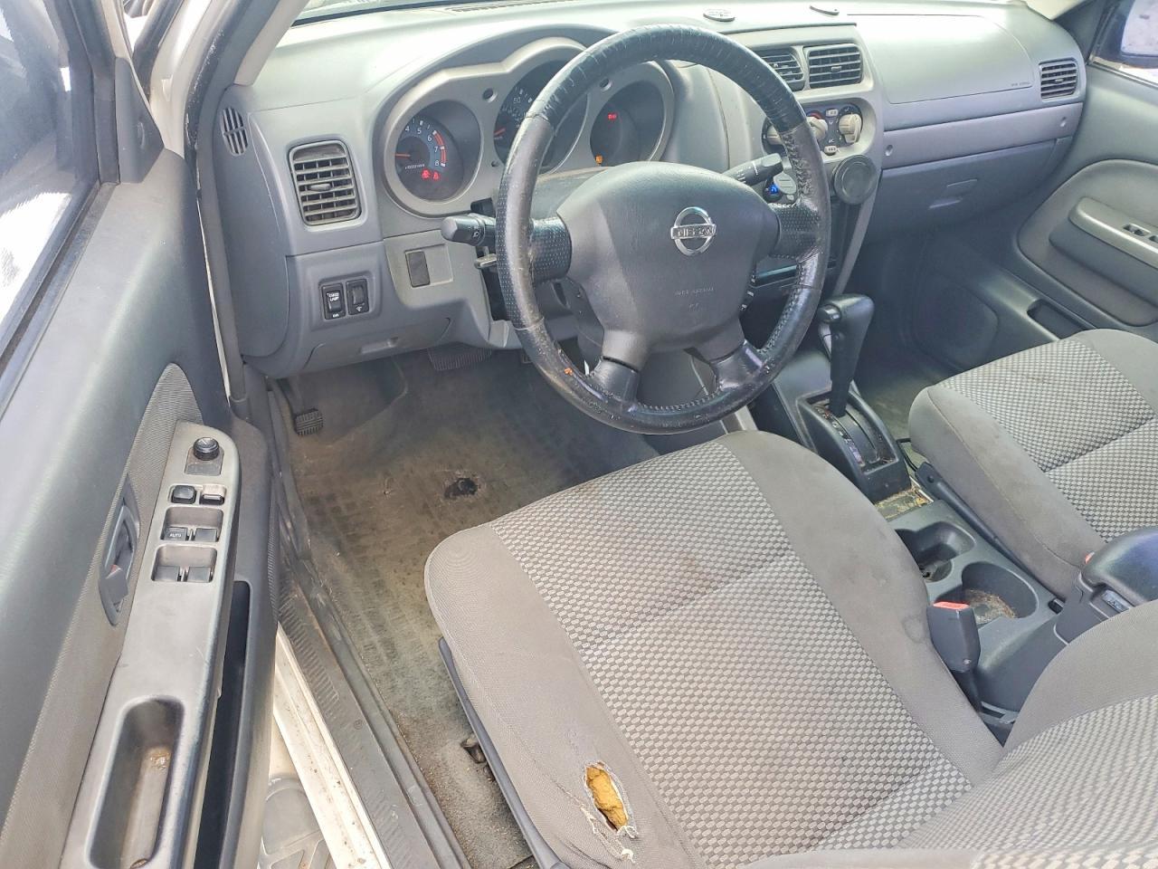 2002 Nissan Frontier XE-V6