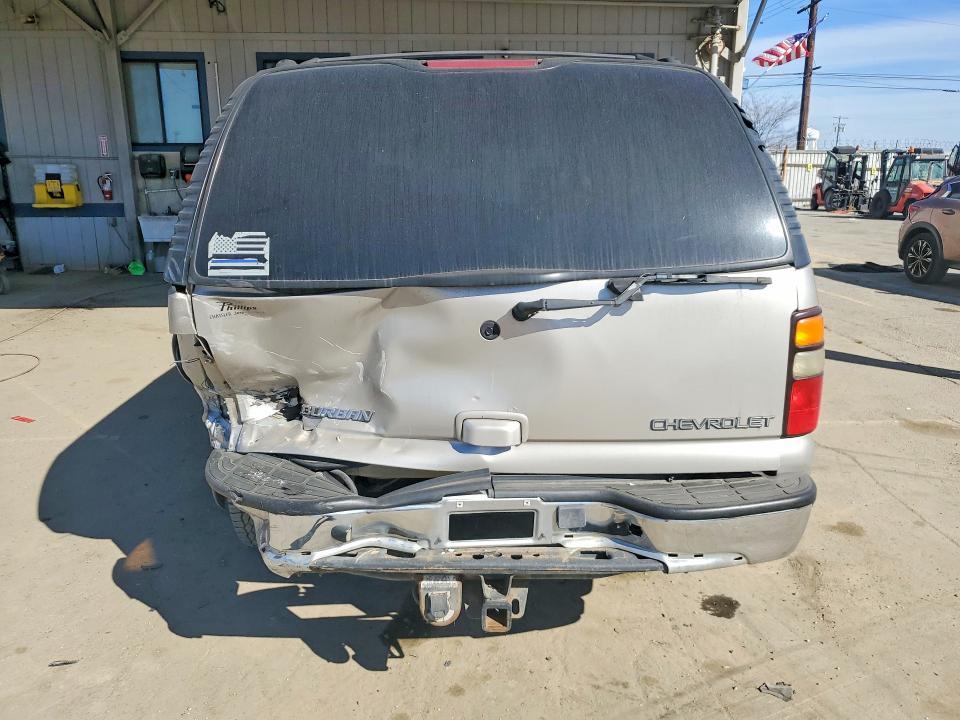 2004 Chevrolet Suburban C1500
