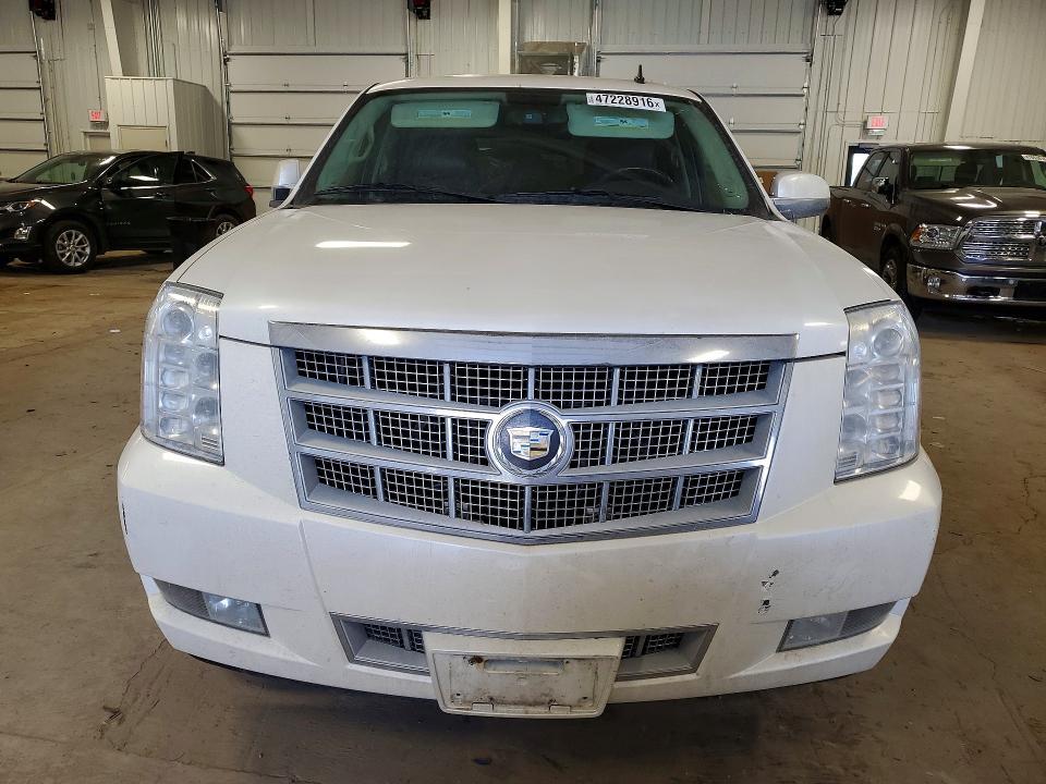 2011 Cadillac Escalade Platinum