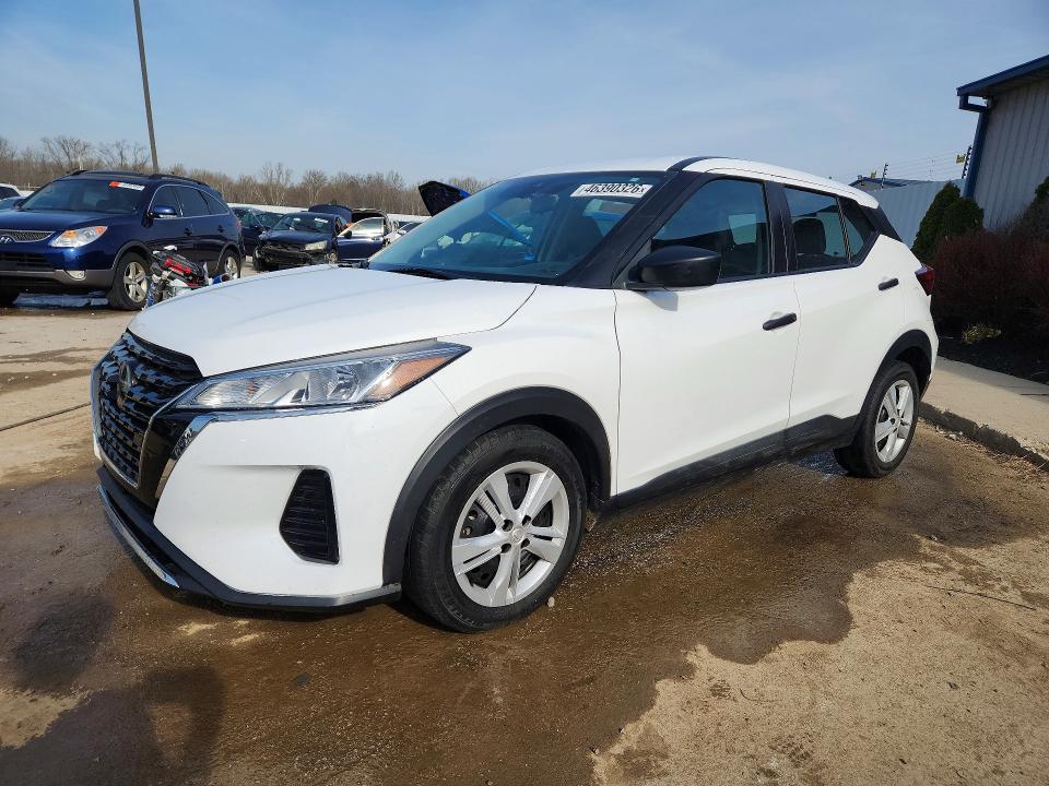 2021 Nissan Kicks s