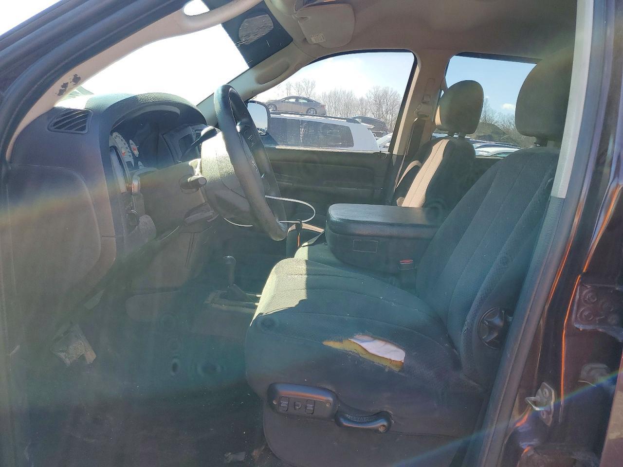 2005 Dodge RAM 1500 ST