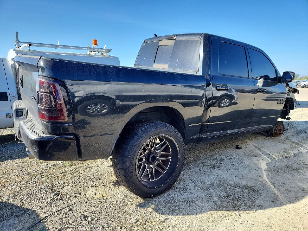 2017 Dodge RAM 1500 Sport
