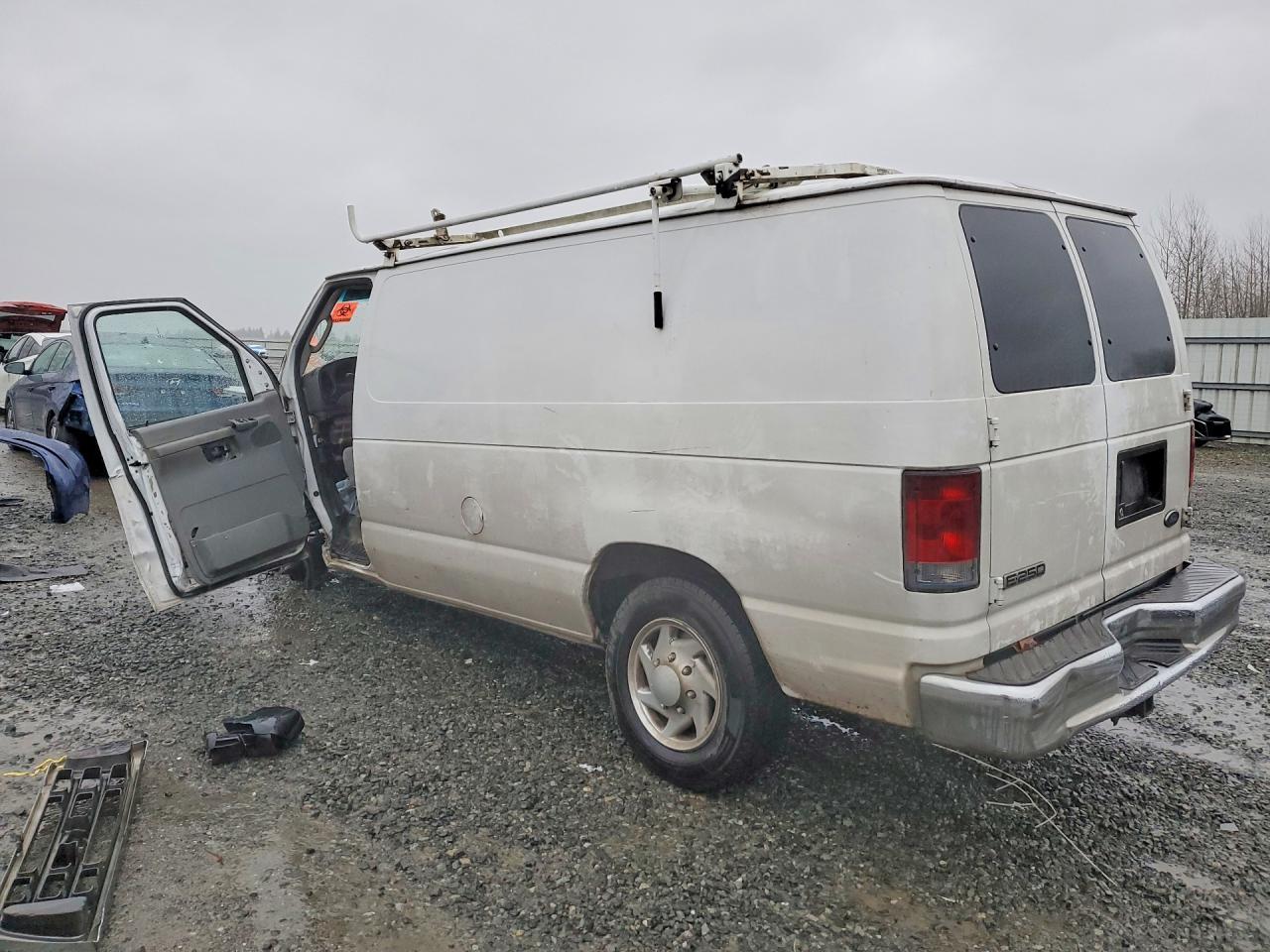 2006 Ford Econoline E250 van