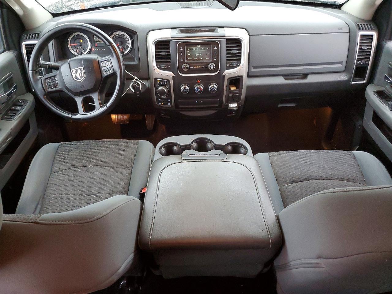 2014 Dodge RAM 1500 SLT