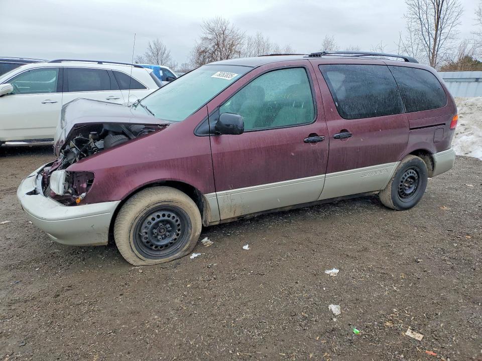 1998 Toyota Sienna le