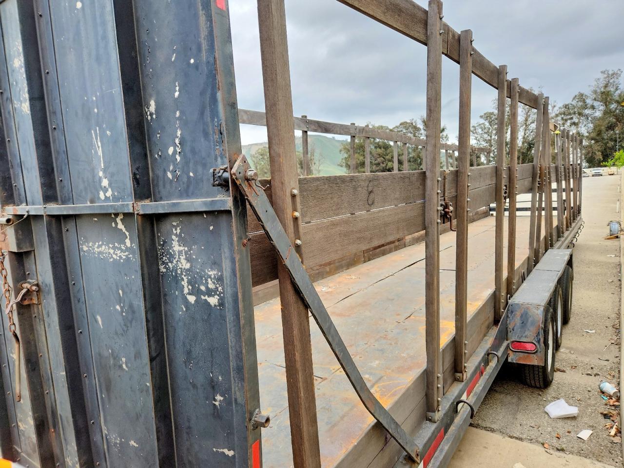 1997 Appl E Equipment Trailer