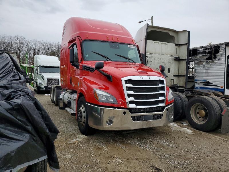 2021 Freightliner Cascadia 126 Semi Truck