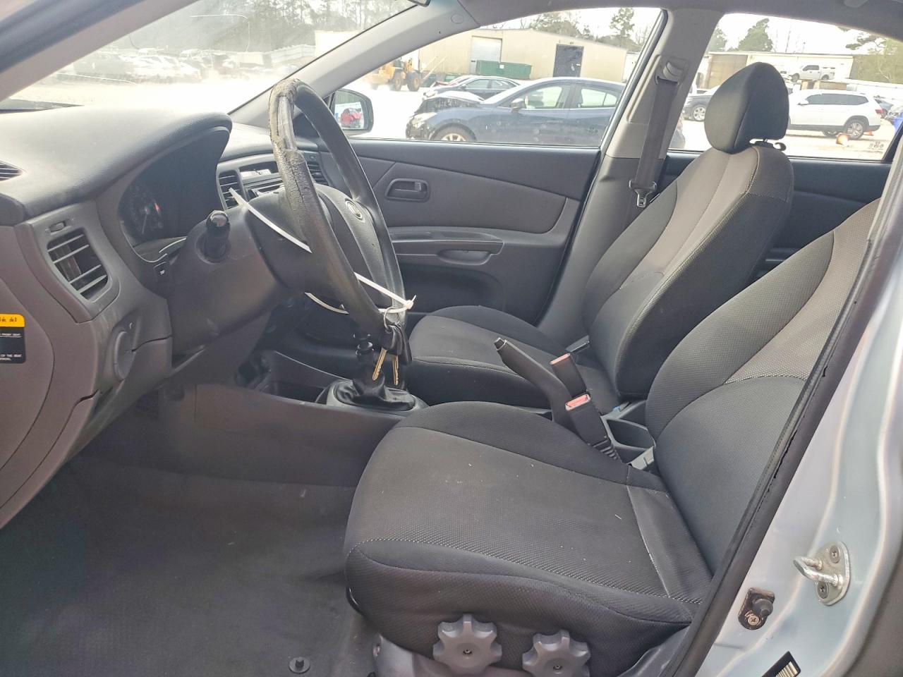 2008 KIA Rio Base