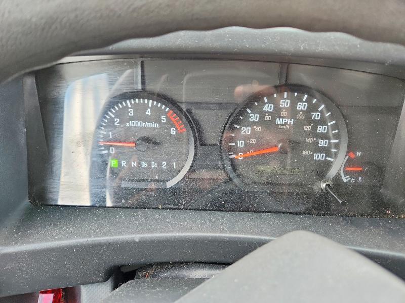 2016 Isuzu NPR HD BOX Truck