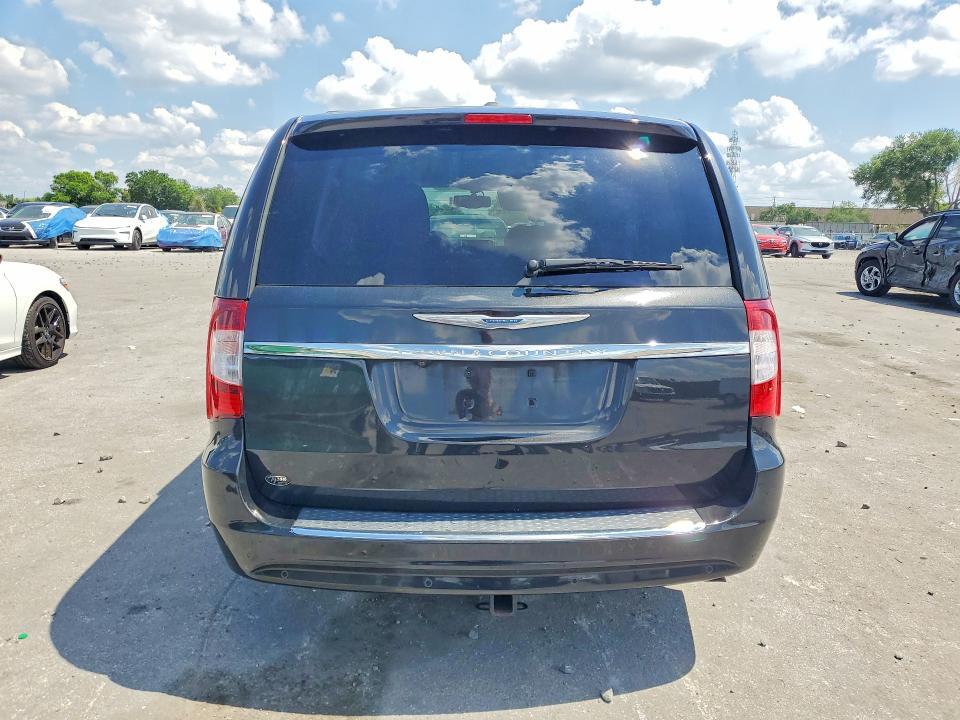 2014 Chrysler Town & Country Touring l