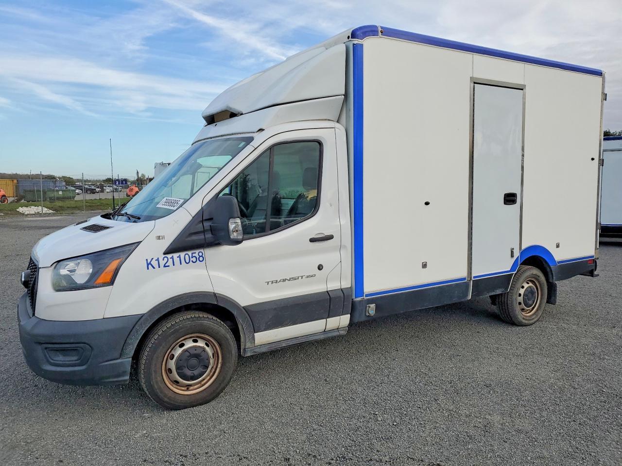 2022 Ford Transit Delivery Truck
