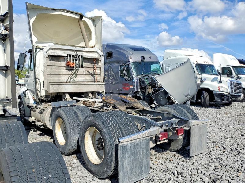 2016 International Prostar Semi Truck