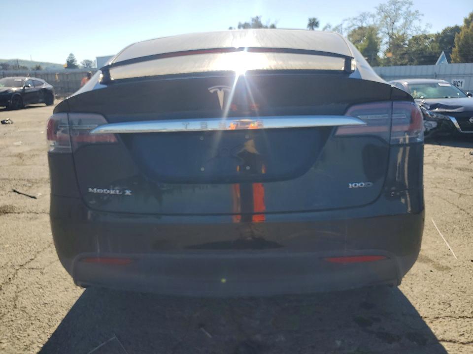 2017 Tesla Model x
