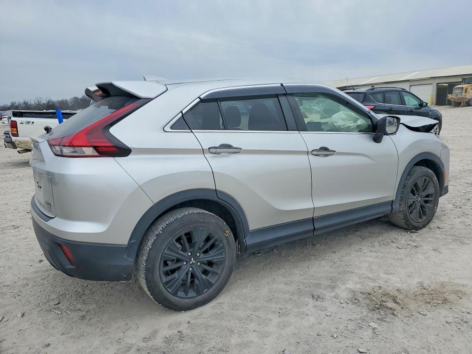 2022 Mitsubishi Eclipse Cross le