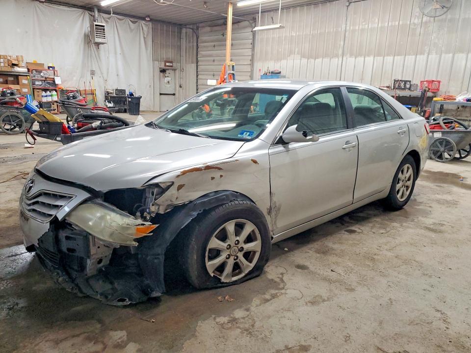 2011 Toyt Camry