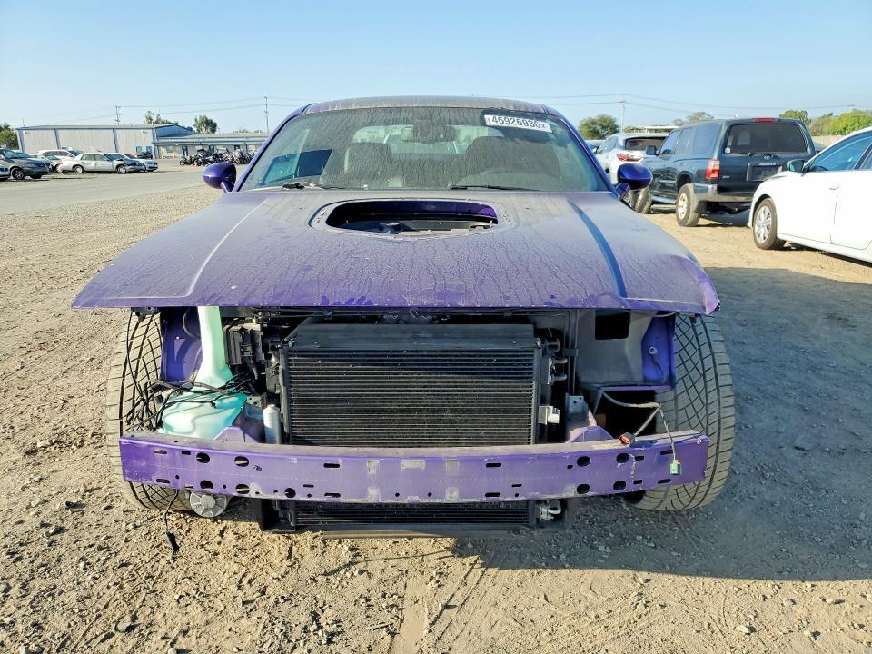 2014 Dodge Challenger r