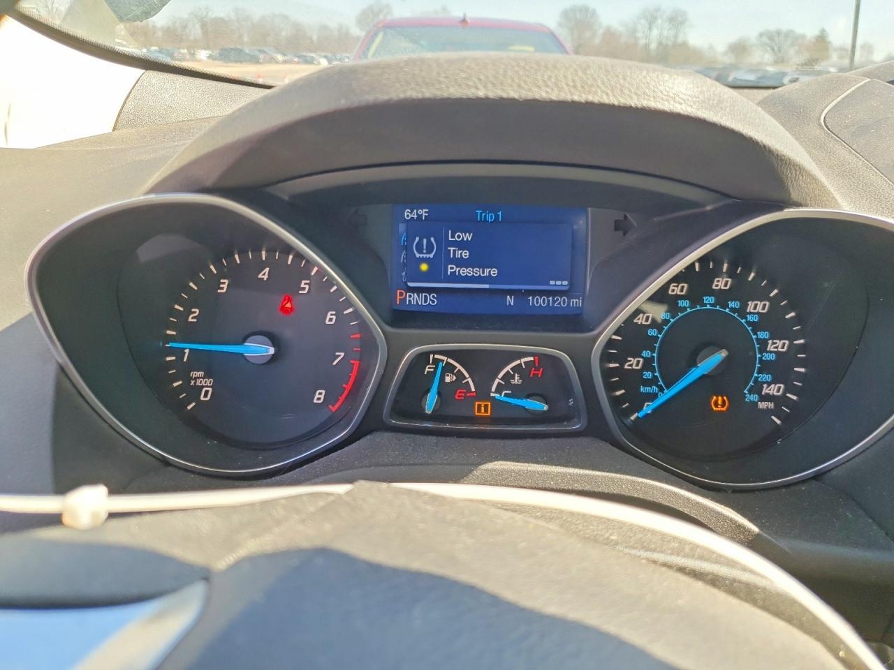 2014 Ford Escape s