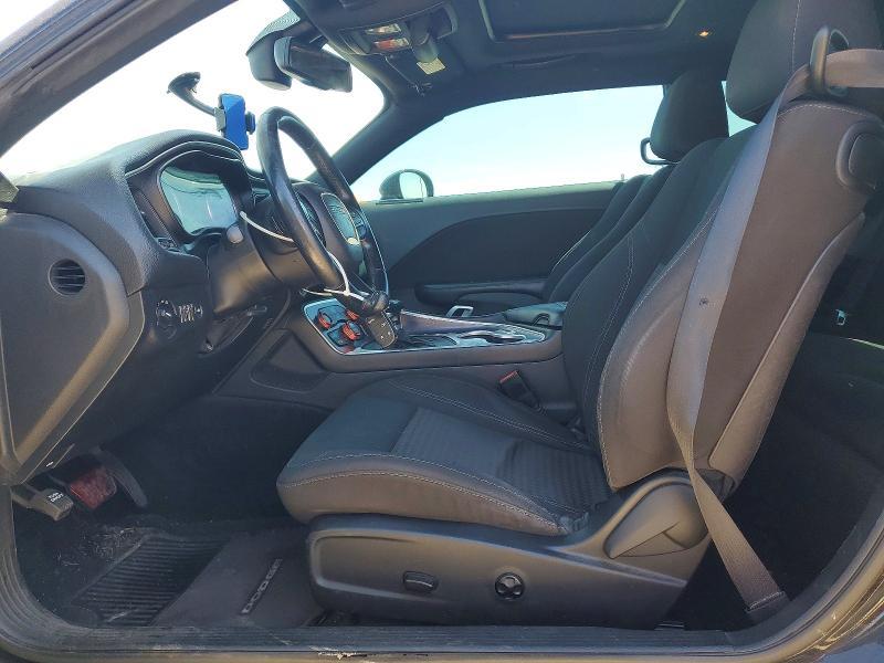 2016 Dodge Challenger sxt