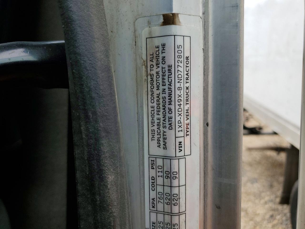 2022 Peterbilt 389 Semi Truck