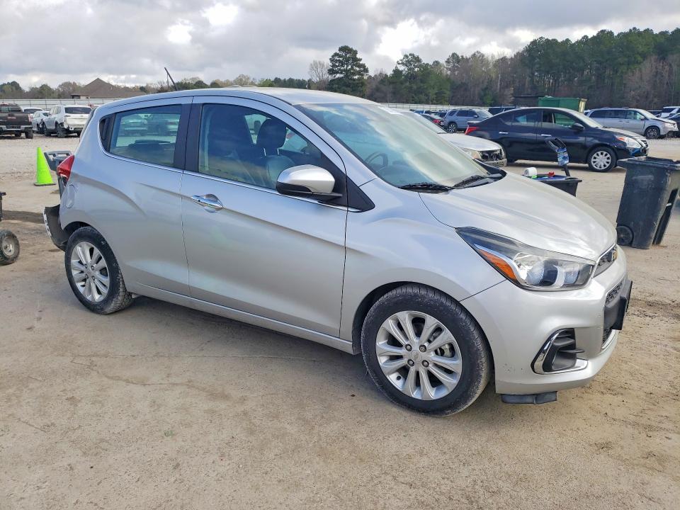 2017 Chevrolet Spark 2LT