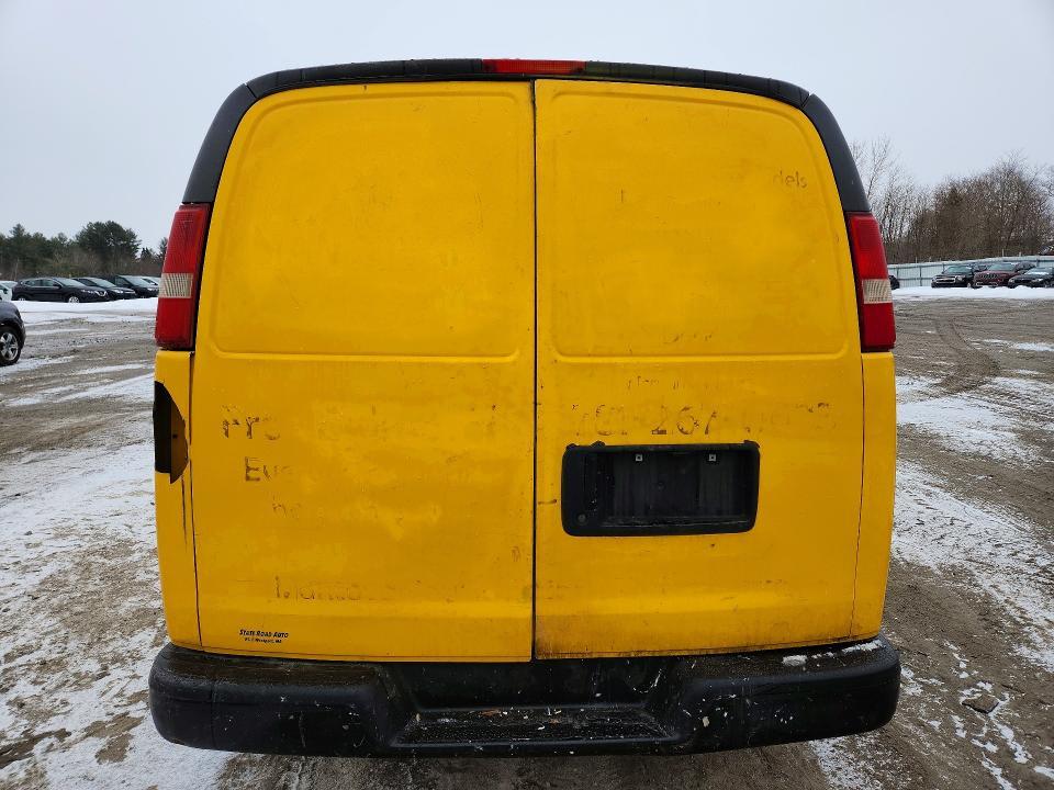 2011 GMC Savana G2500