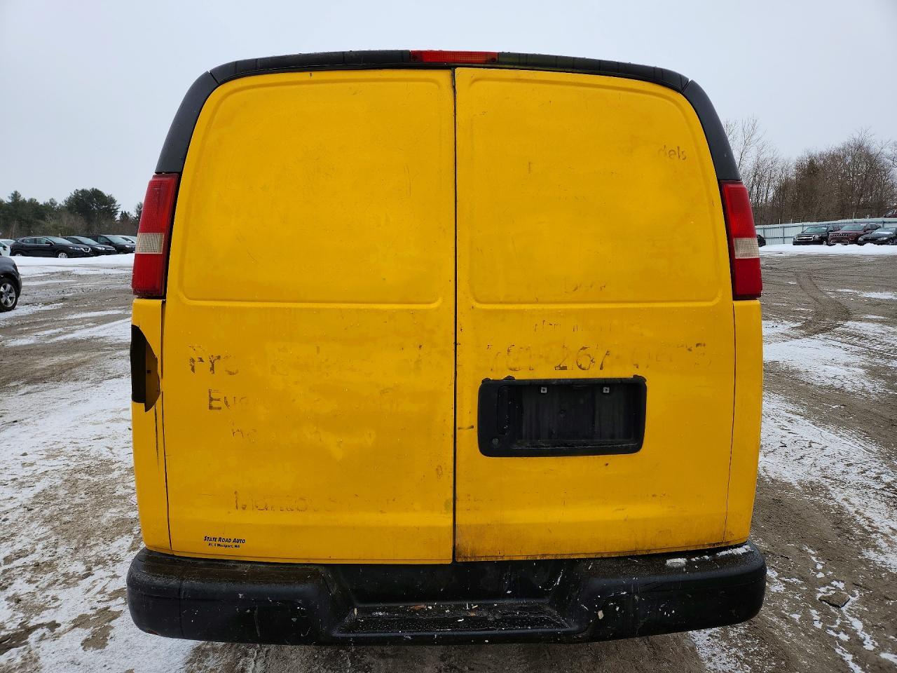 2011 GMC Savana G2500